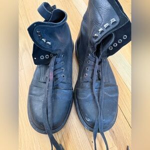 Dr. Martens Black Leather Men's Pier Boots